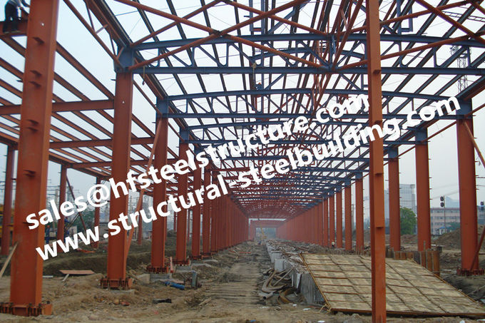 Q235 Q345 の等級の産業鋼鉄建物、造る鋼鉄場所のプレハブの鋼鉄建物 0