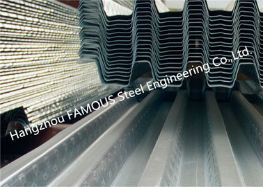 中国 とらわれのDekの金属の床のDeckingかComflor 80 60 210の合成物の橋床の等量のプロフィール サプライヤー